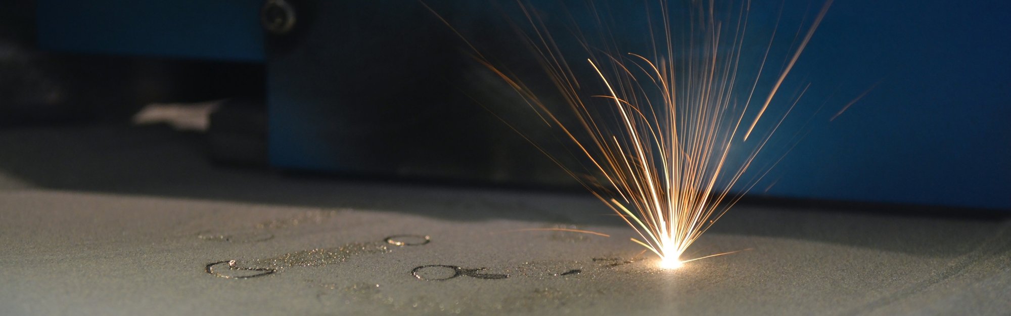 Sparks produced during additive manufacturing Sparks produced during additive manufacturing