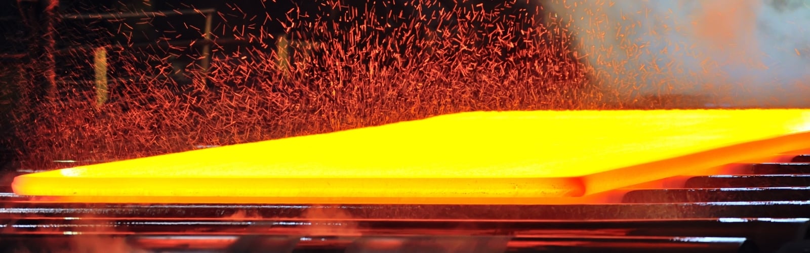 Hot strip on a steel mill