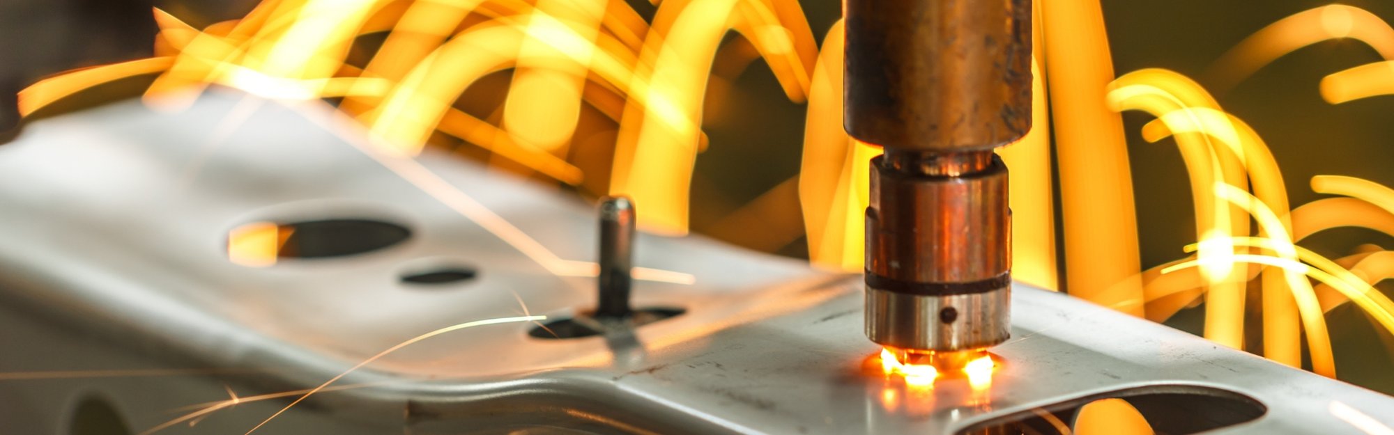 Resistance welding with sparks