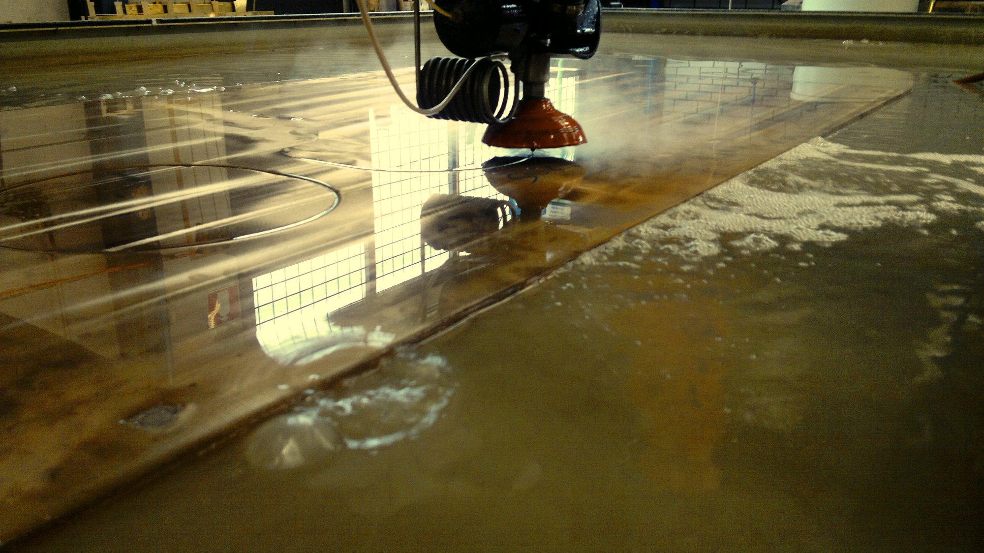Cutting aluminum bronze for deep drawing