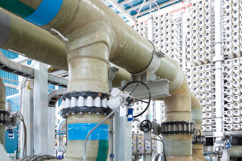 Reverse osmosis equipment in a desalination plant