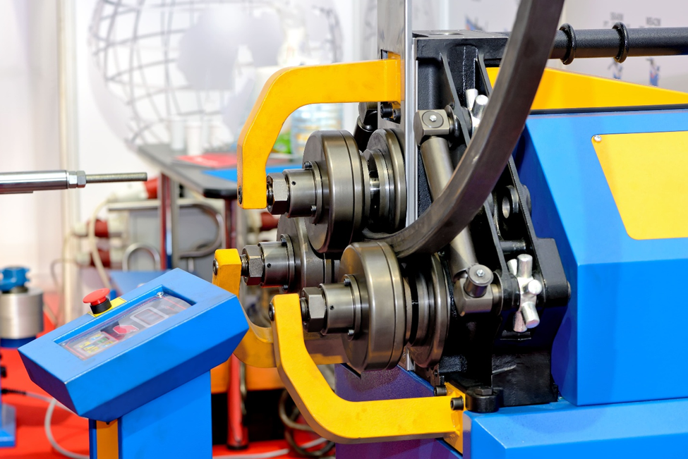 High precision setup for bending rectangular tubes